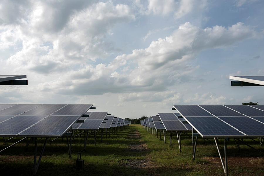 Ground mount solar structure
